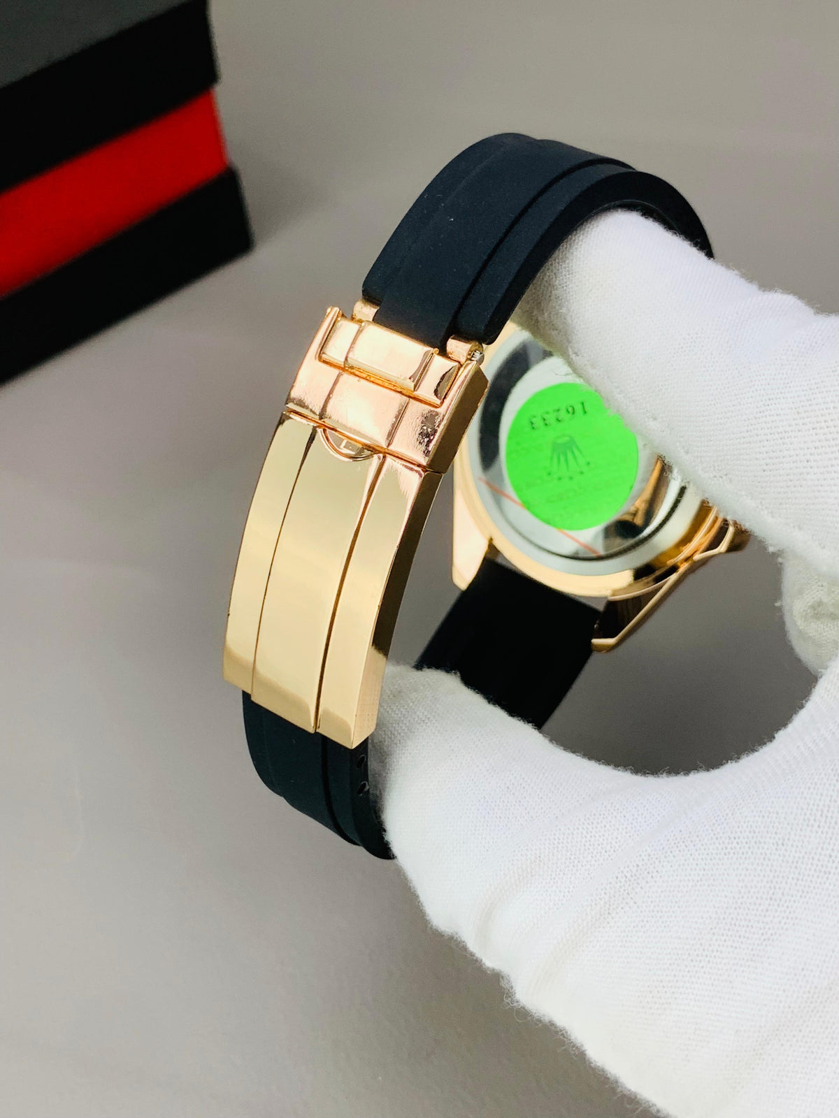 Premium Stainless Steel Analog Wristwatch