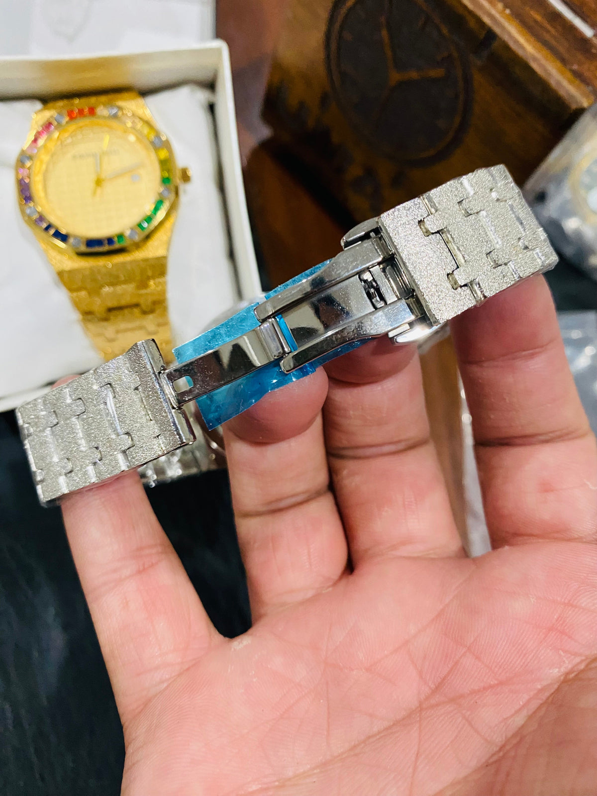AP Stone Model Silver Blue With Date Function