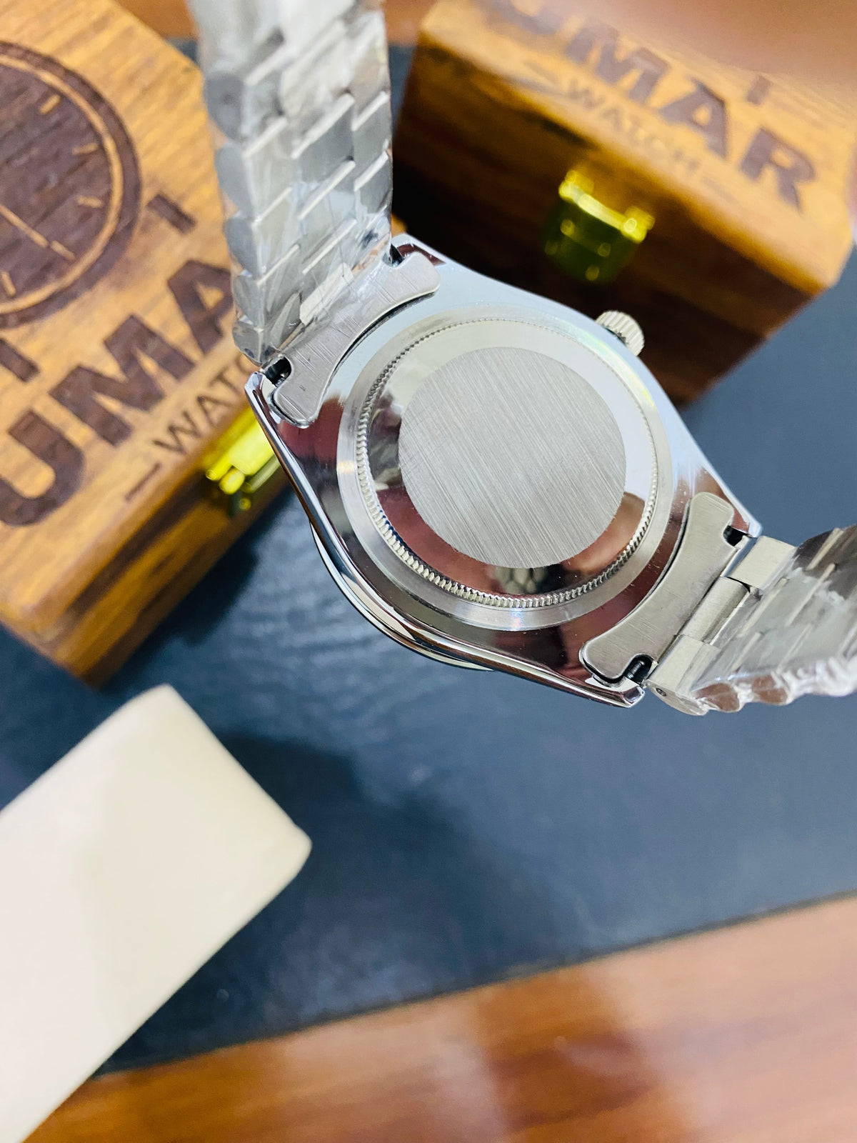 Tow Color Dial New model With Date Function Best Finishing