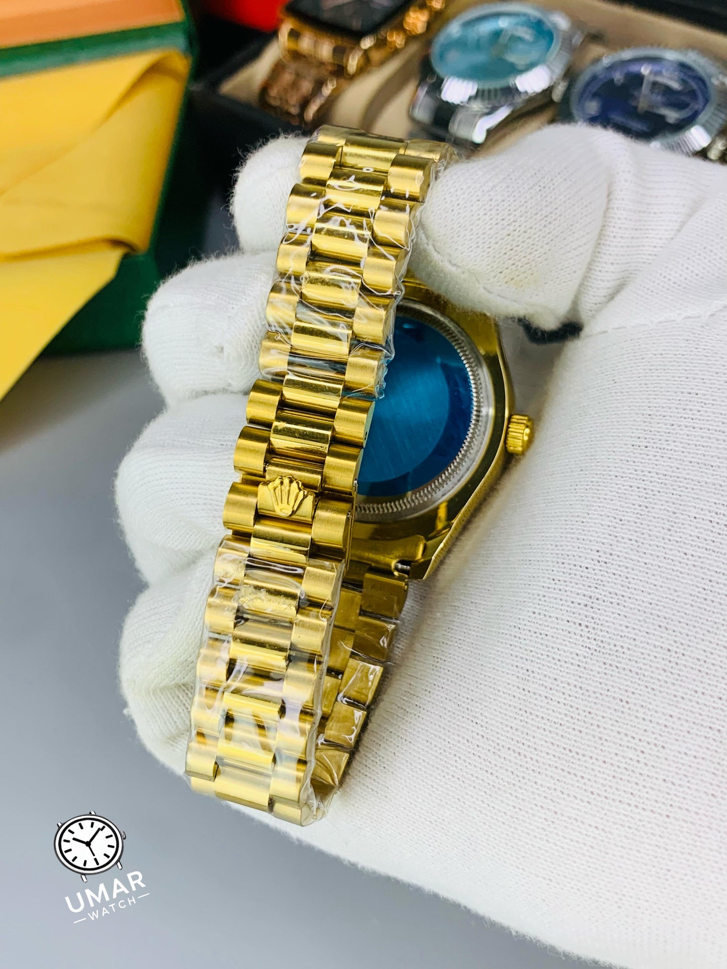 Luxury Diamond Marker Analog Watch with Date Display