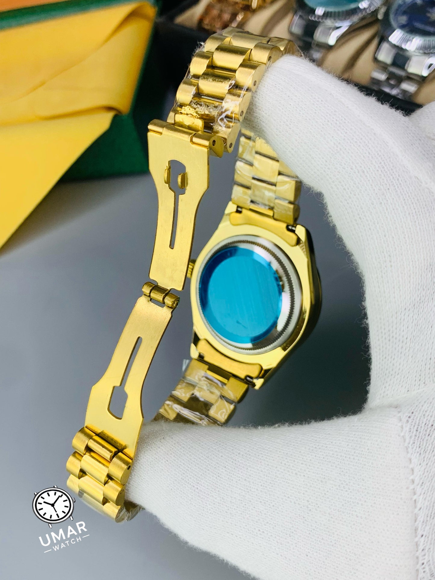 Luxury Diamond Marker Analog Watch with Date Display