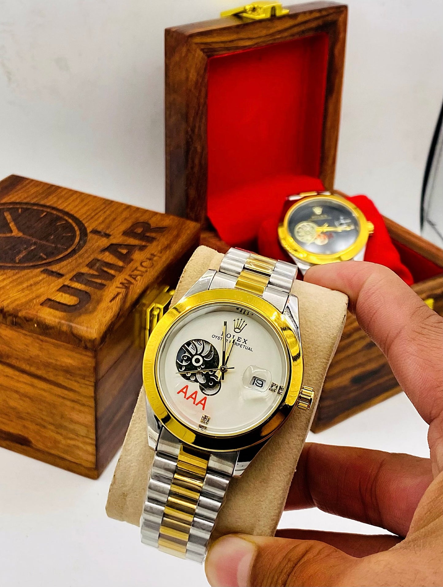 Tow Tone White New Model With Date Function