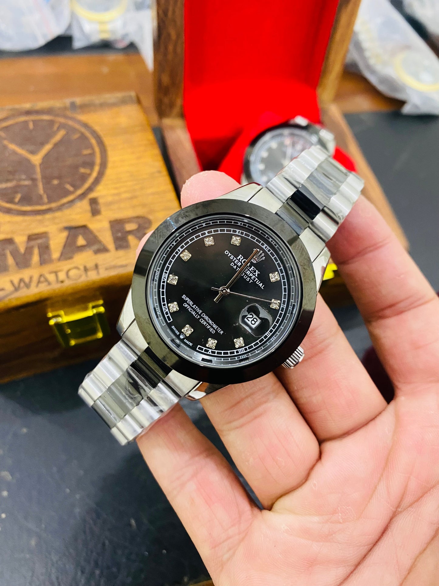 Silver Black Tow Tone Stone Model with Date Function Premium quality